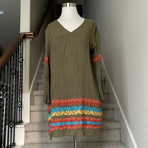 Uncle Frank Sz S embroidered, bell-sleeve tunic dress
